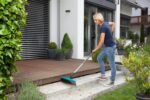 Gardena combisystem Road Broom: Stable broom for the garden and the paths around the house, 45 cm working width, polypropylene bristles (3622-20)